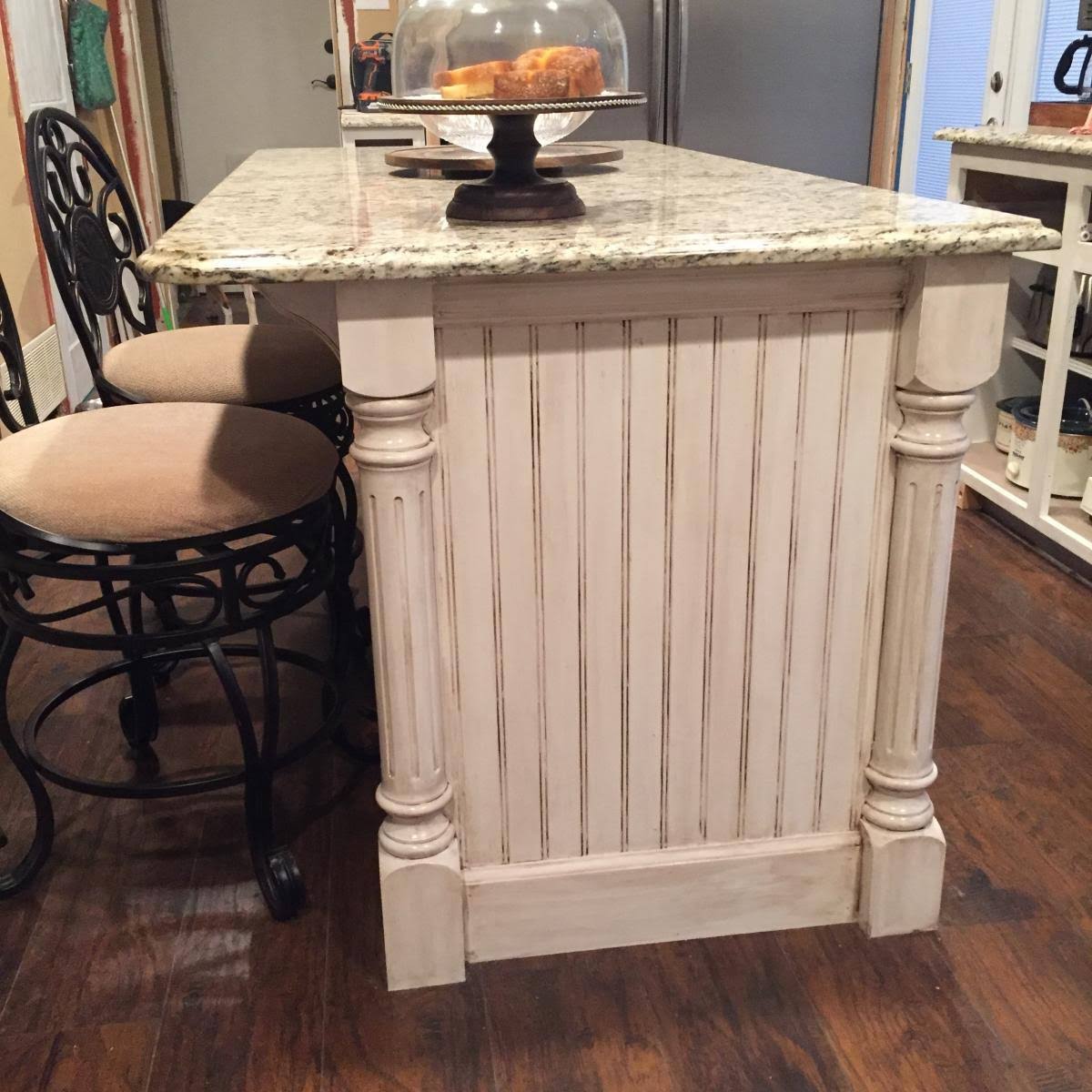 Rubberwood Fluted Cabinet Column U97780