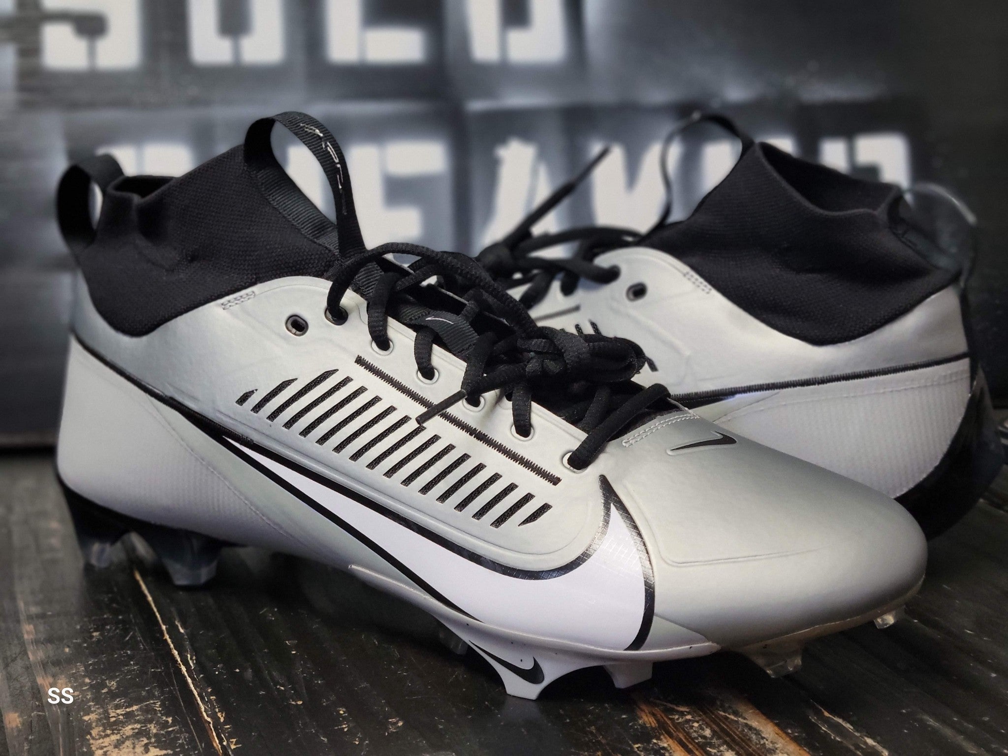 Silver/Black Football Cleats X603608