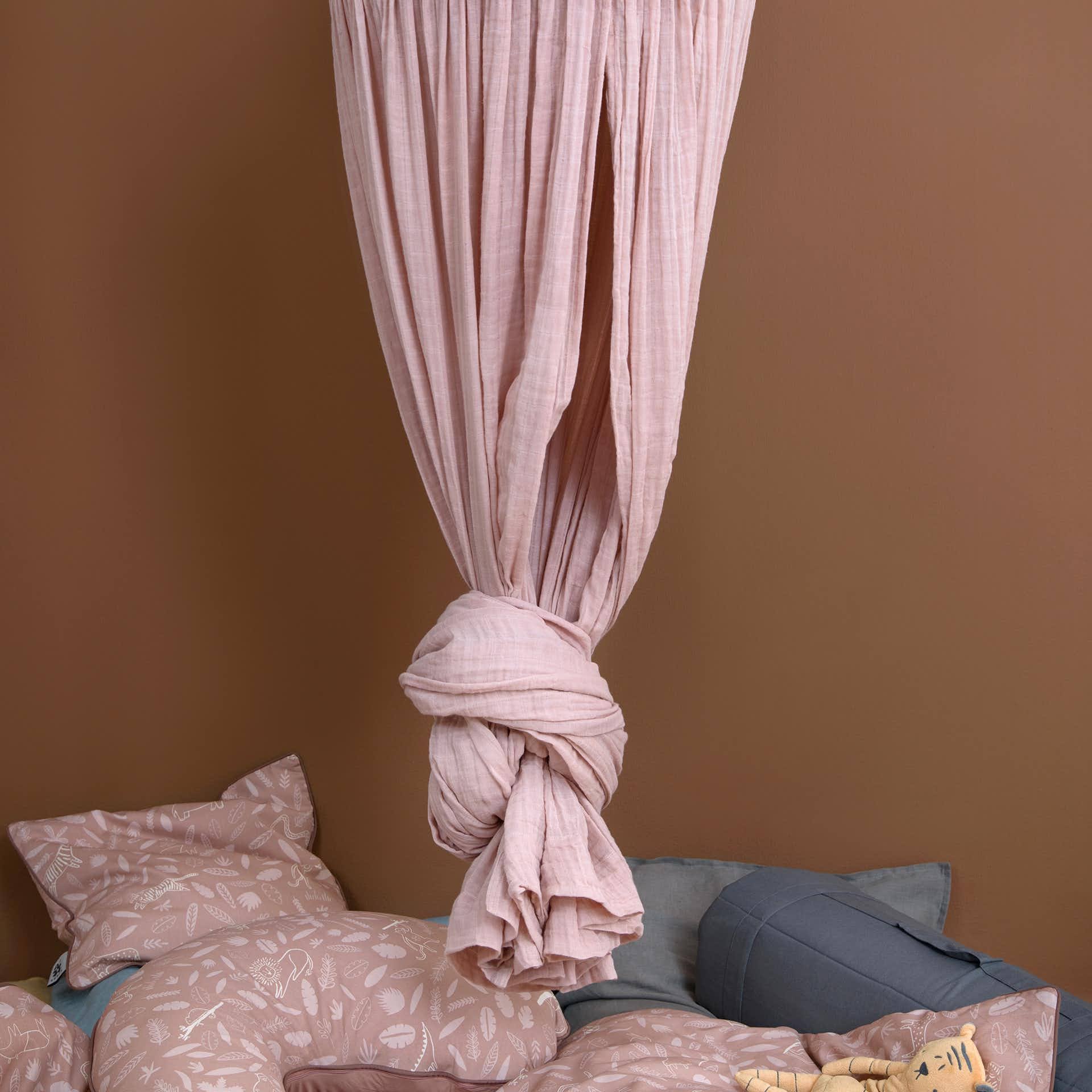 Blush Rose Canopy Q379