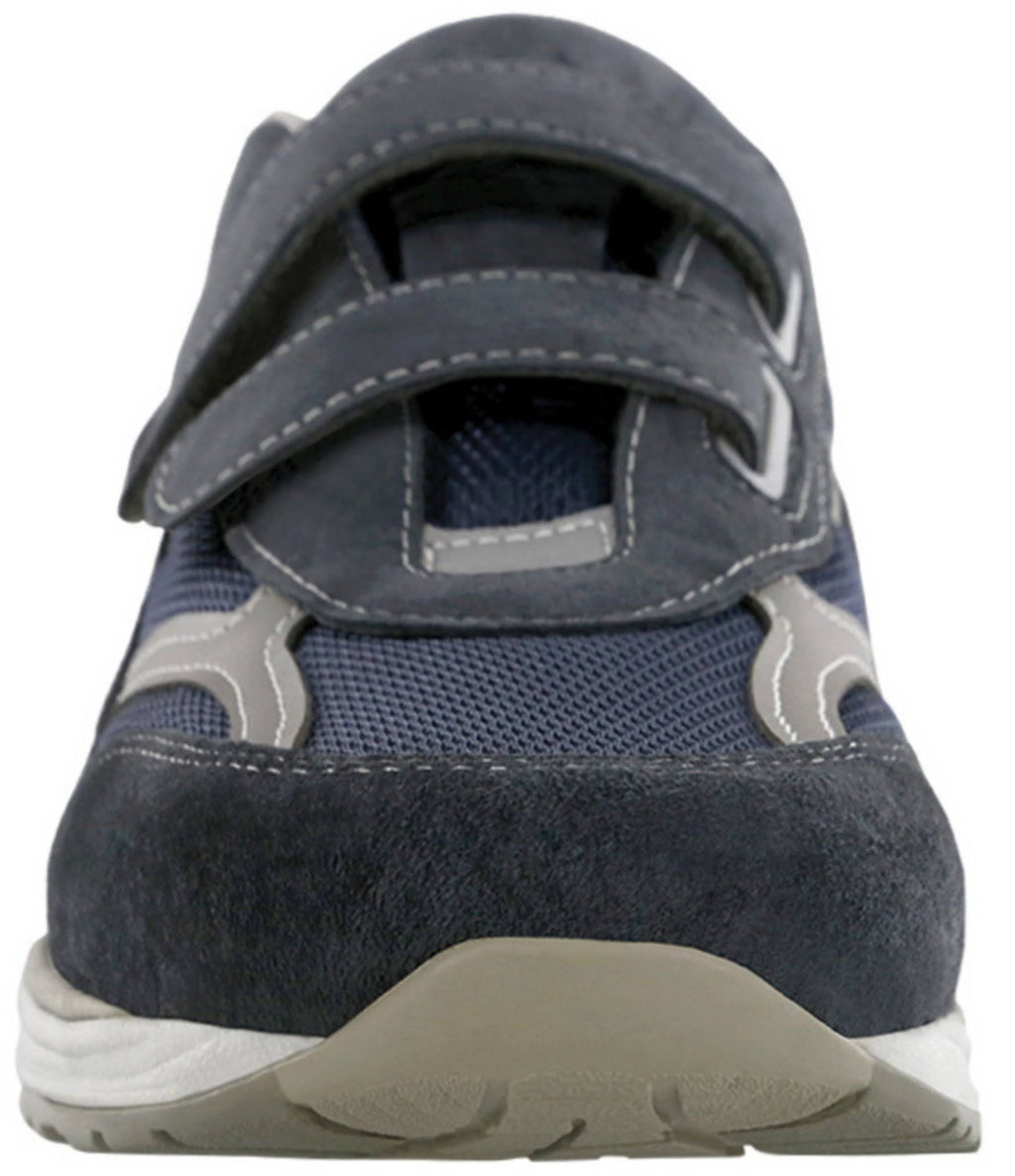 Black 11 Wide Mesh Shoes C21110