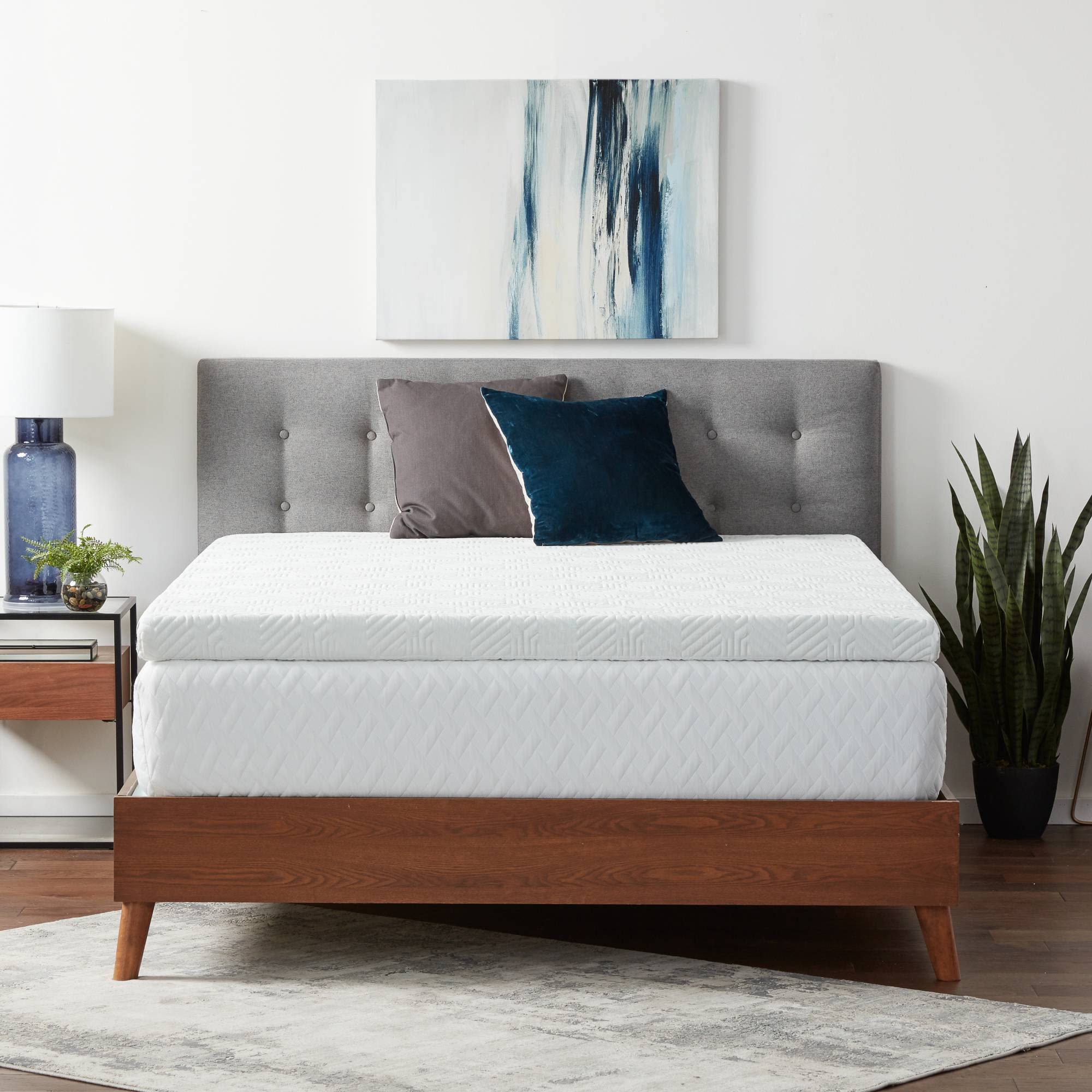 Twin Gel Memory Foam Topper with Cover F52279