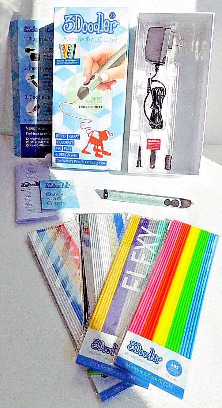 3Doodler 2.0 + 2 Plastic Packs + US Plug T674