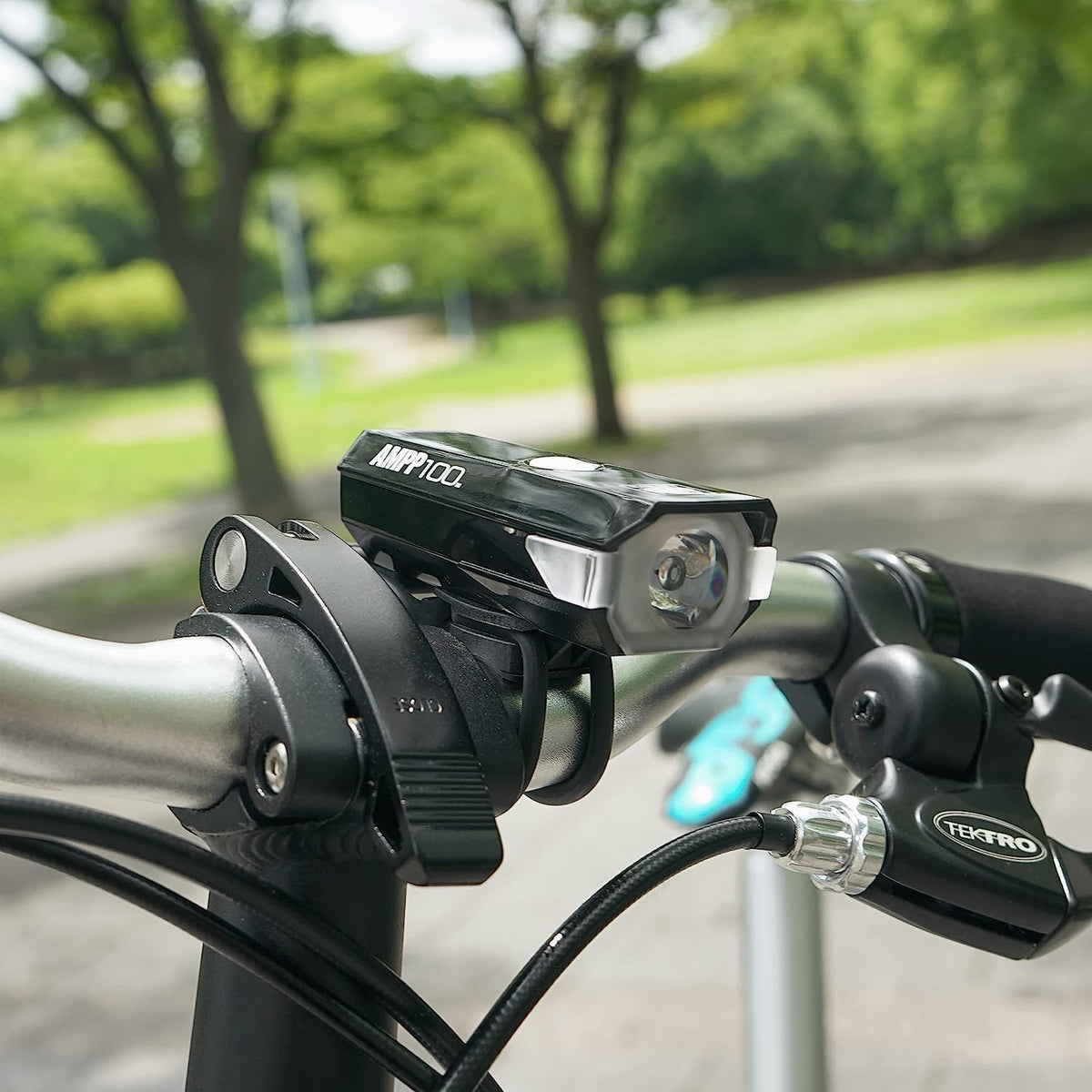 USB Rechargeable Bike Headlight O700440