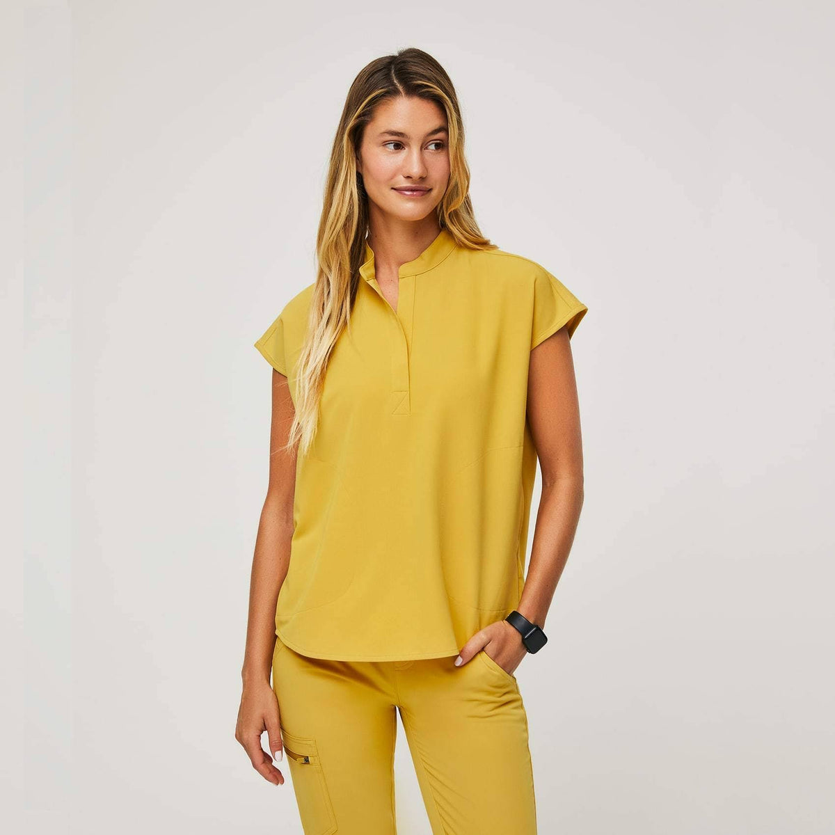 Gold XS Scrub Top R68462
